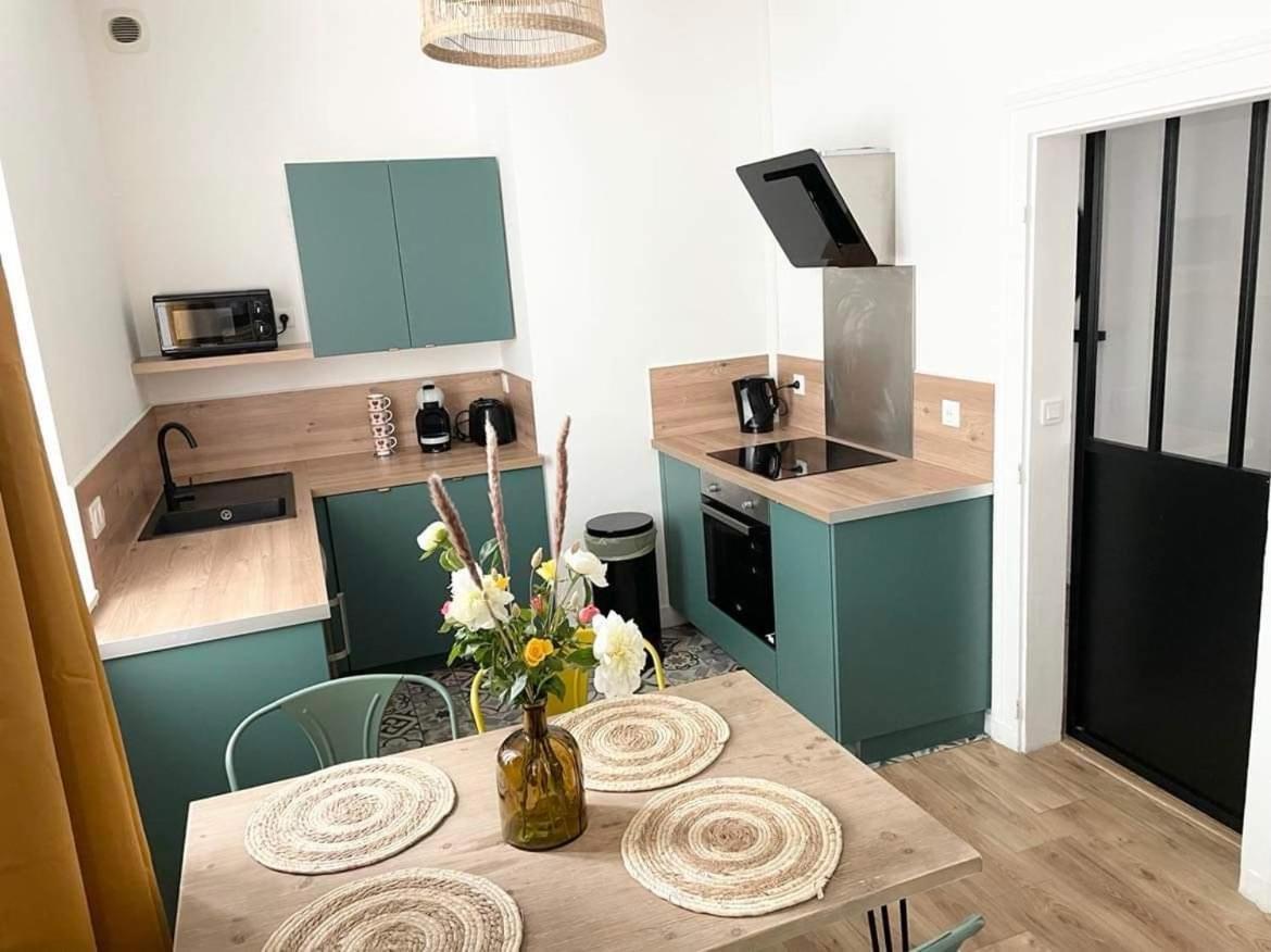 Les Jardins Du Chateau Apartment