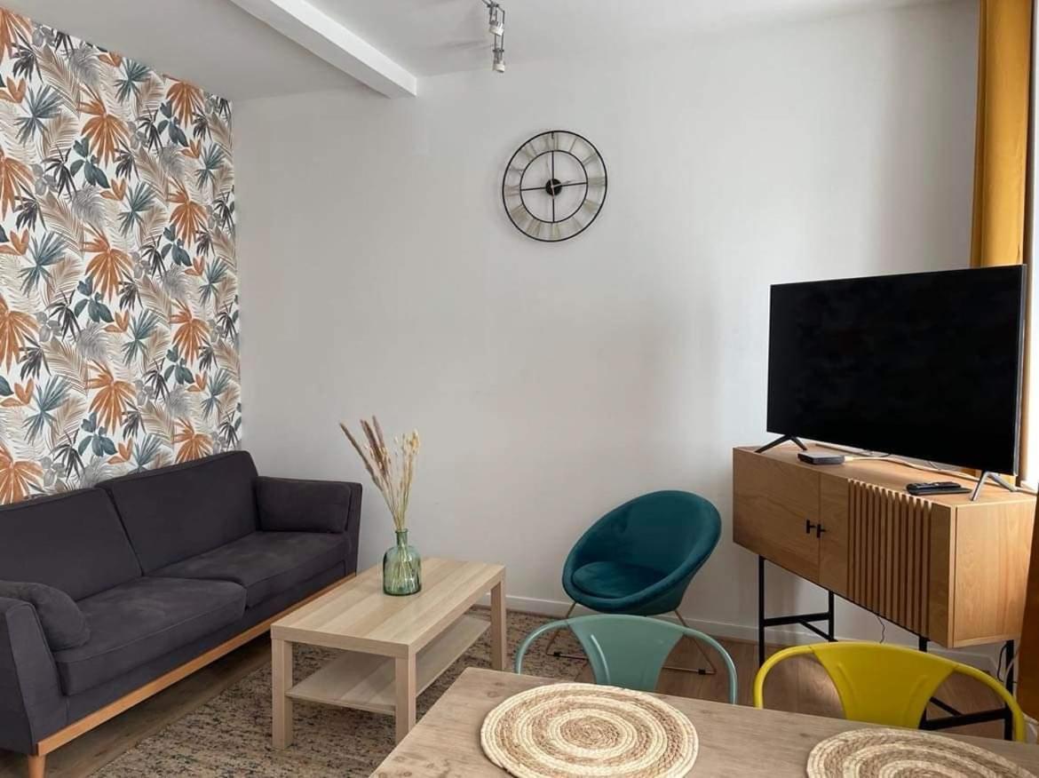 Les Jardins Du Chateau Apartment *